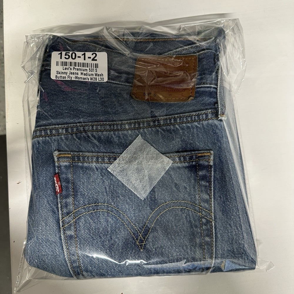 Levi's Premium 501 S Skinny Blue Jeans Women size W28 L30 Medium Wash Button Fly - Picture 2 of 11